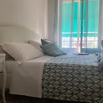 Foscolo 20 لا سبيتسْيا