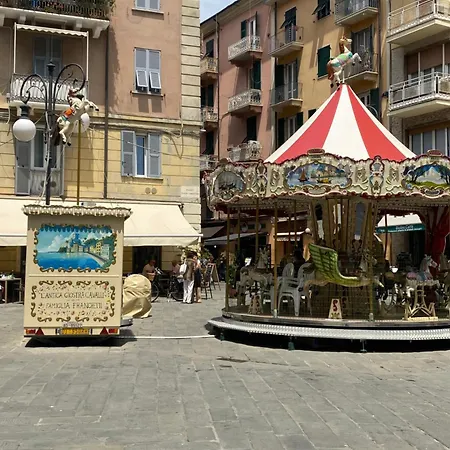 Foscolo 20 公寓